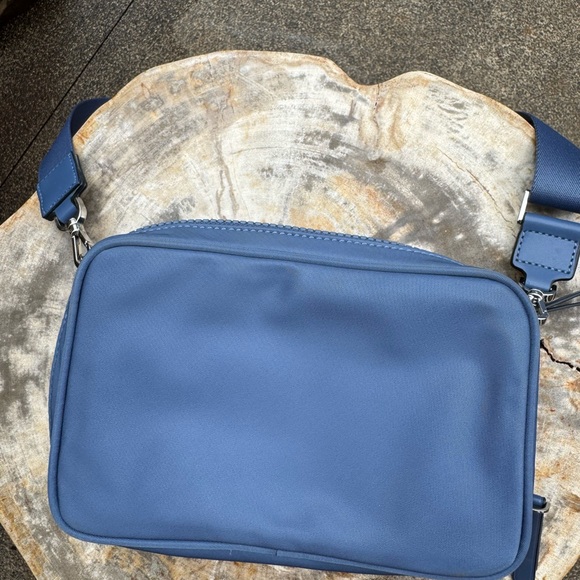 Kate Spade Purse - Picture 4 of 7